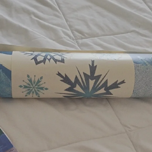 Disney Frozen Elsa Glitter Wall Decals - Picture 2 of 3